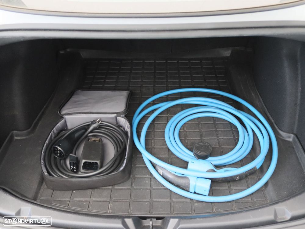 Tesla Model 3 Standard Range Plus RWD - 19