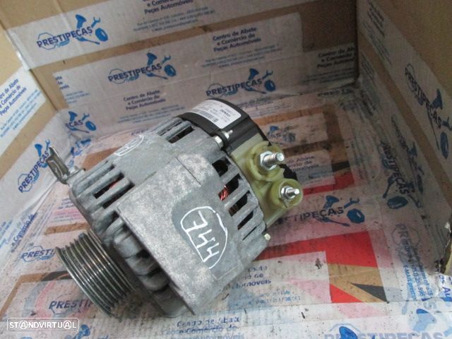 Alternador 270600Q010 PEUGEOT 107 2007 1.0 I PEUGEOT 107 2007 1.0I 0P CITROEN C1  1 FASE 1 AIRDREAM SX 2006 1.0I 68CV 5P PRETO CITROEN C1 1 FASE 1  2006 1.0I 70CV 3P CINZENTO DENSO - 2