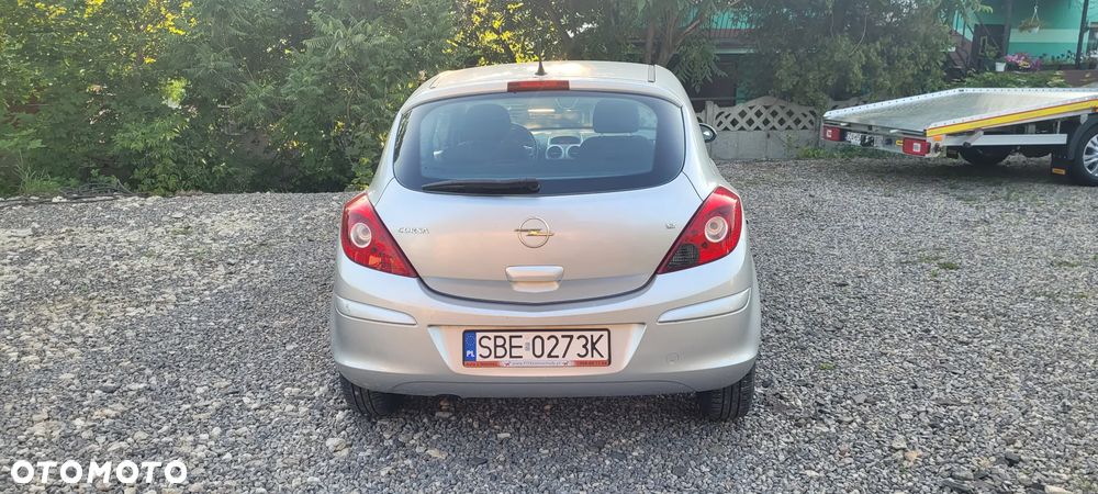 Opel Corsa - 32