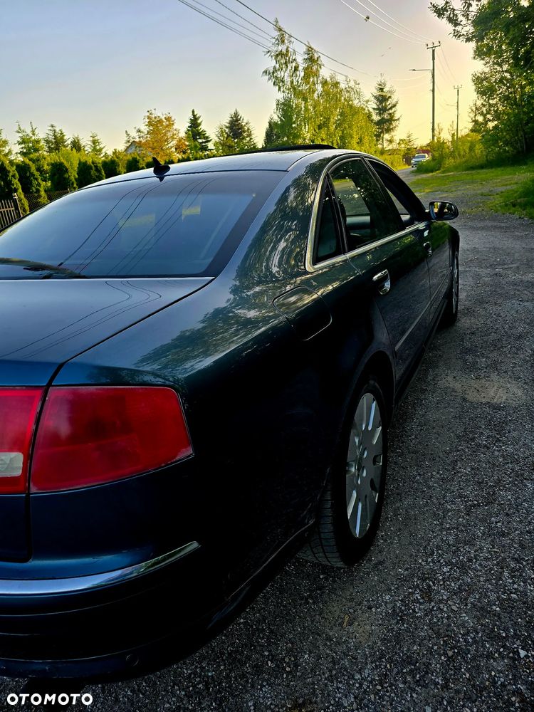 Audi A8 4.2 Quattro - 15