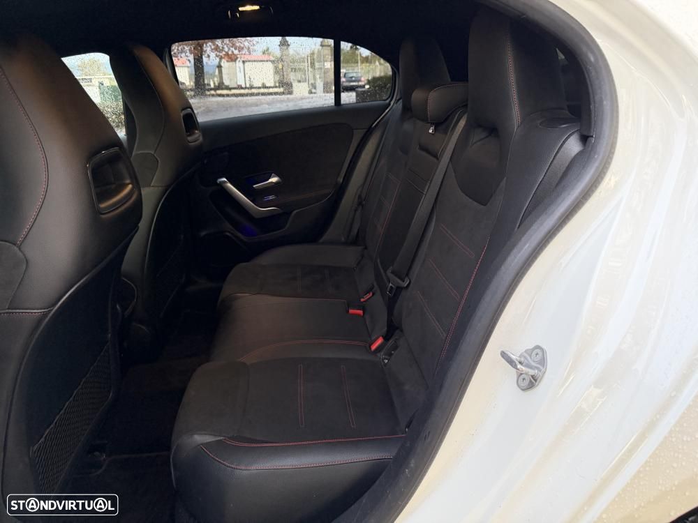 Mercedes-Benz A 250 e 8G-DCT Edition AMG Line - 26
