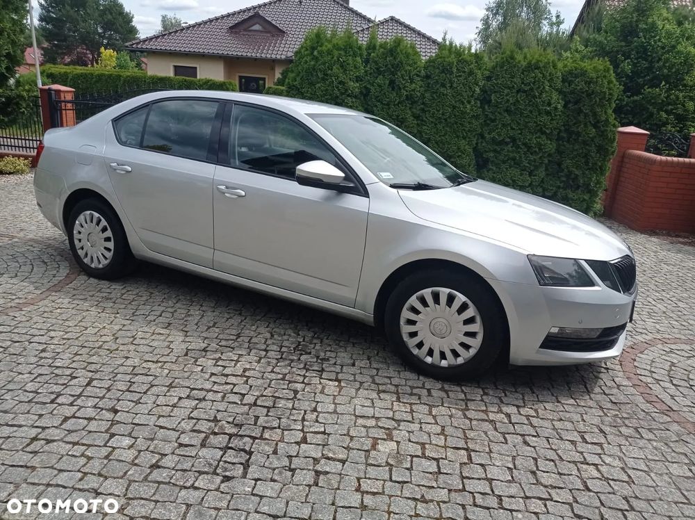 Skoda Octavia 1.6 TDI SCR Ambition - 8