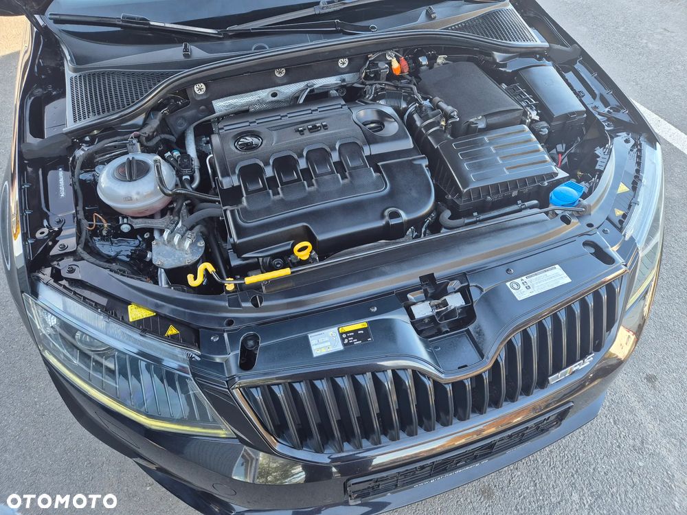 Skoda Octavia 2.0 TDI DSG RS - 11