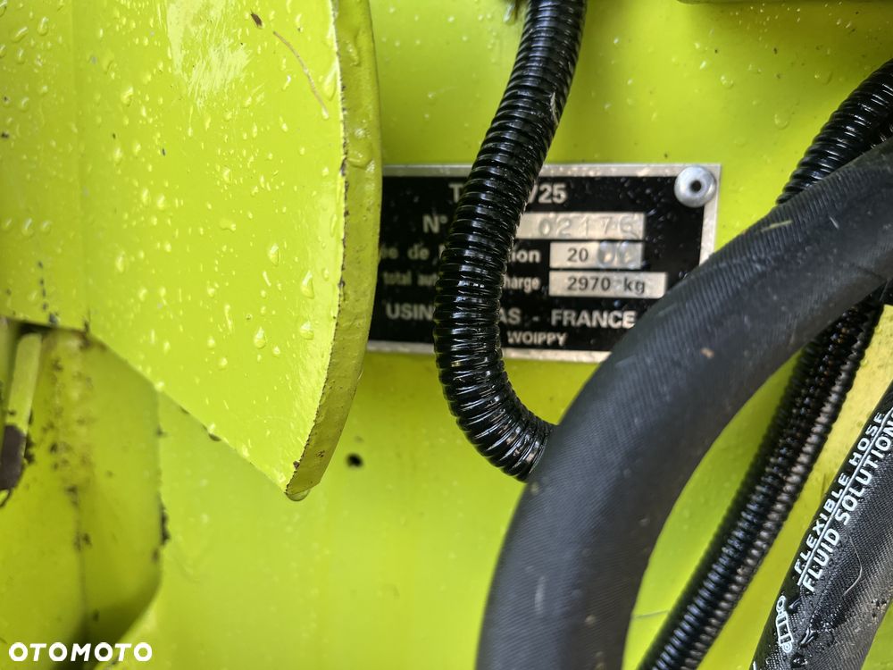 Claas Rollant 250 - 11