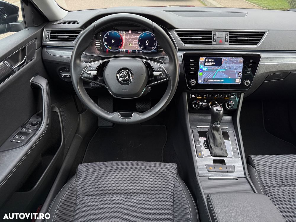 Skoda Superb 2.0 TDI DSG Style - 8