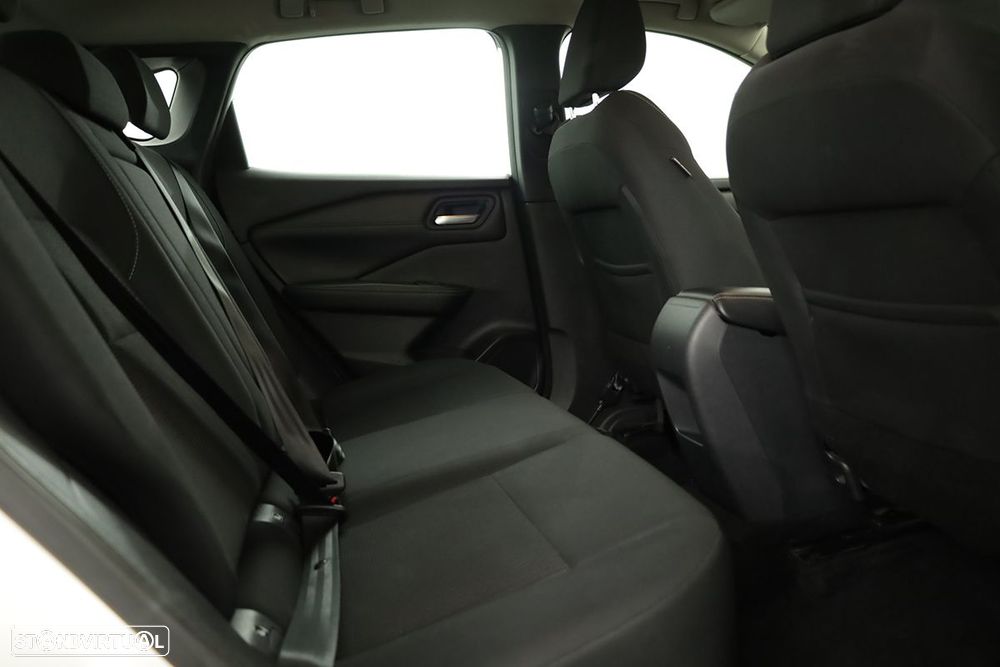 Nissan Qashqai 1.3 DIG-T Acenta - 21