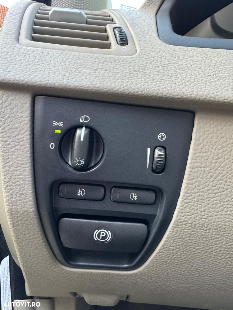 Volvo XC 90 D5 Summum - 14