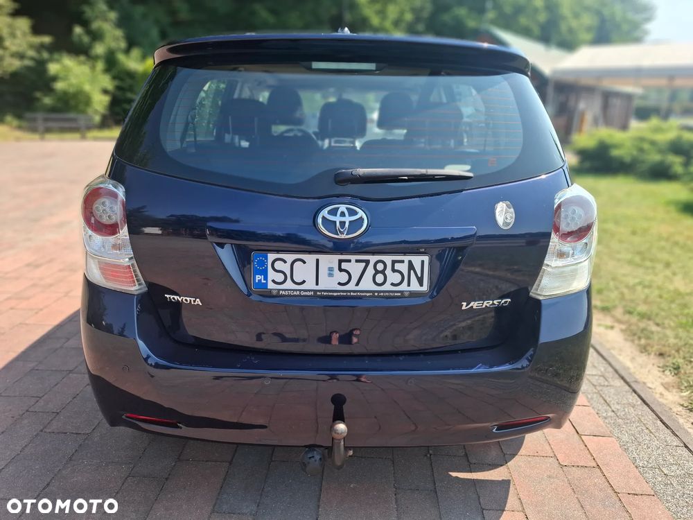 Toyota Verso 1.8 Edition - 4