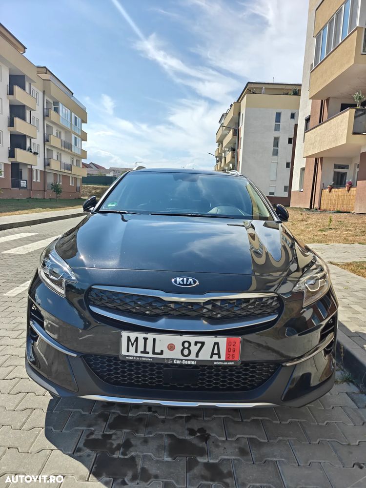 Kia XCeed 1.6 GDI 6DCT PHEV Vision - 1
