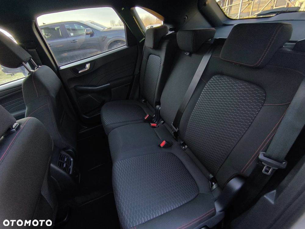 Ford Kuga 2.5 FHEV FWD ST-Line eCVT - 10