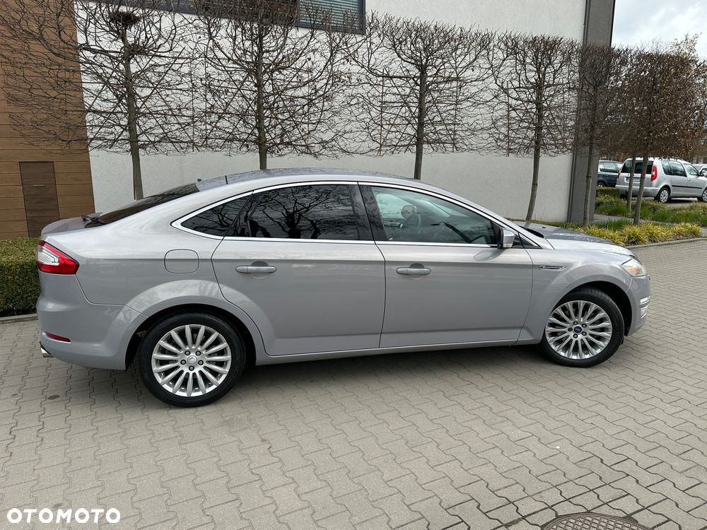 Ford Mondeo 2.0 EcoBoost Titanium X - 22