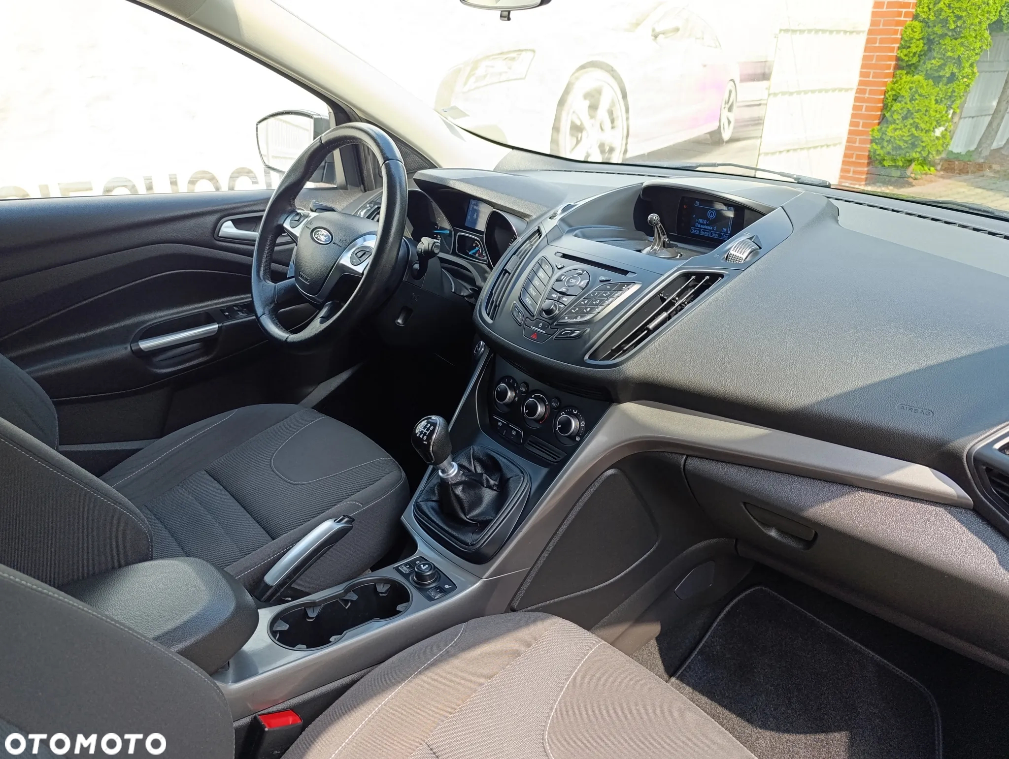 Ford Kuga 2.0 TDCi 2x4 Trend - 8