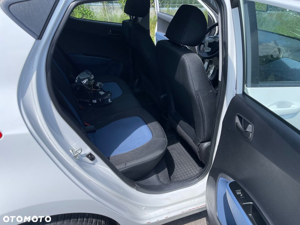 Hyundai i10 1.0 blue Trend - 18