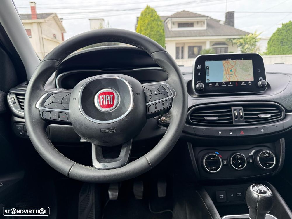 Fiat Tipo Station Wagon 1.3 M-Jet Lounge Tech - 14