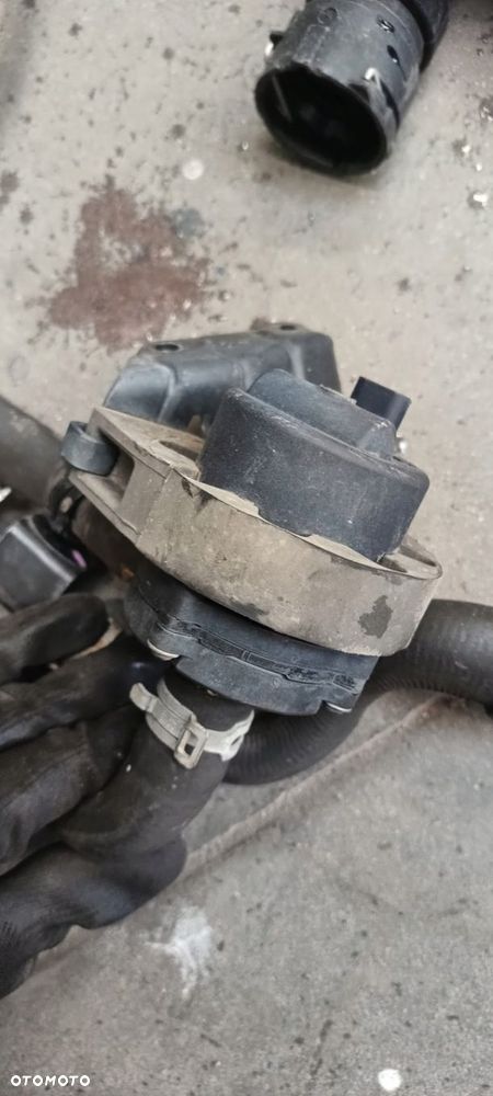 OPEL ASTRA K LIFT 1.5 CRDI POMPKA OBIEGU WODY 39215986 - 1