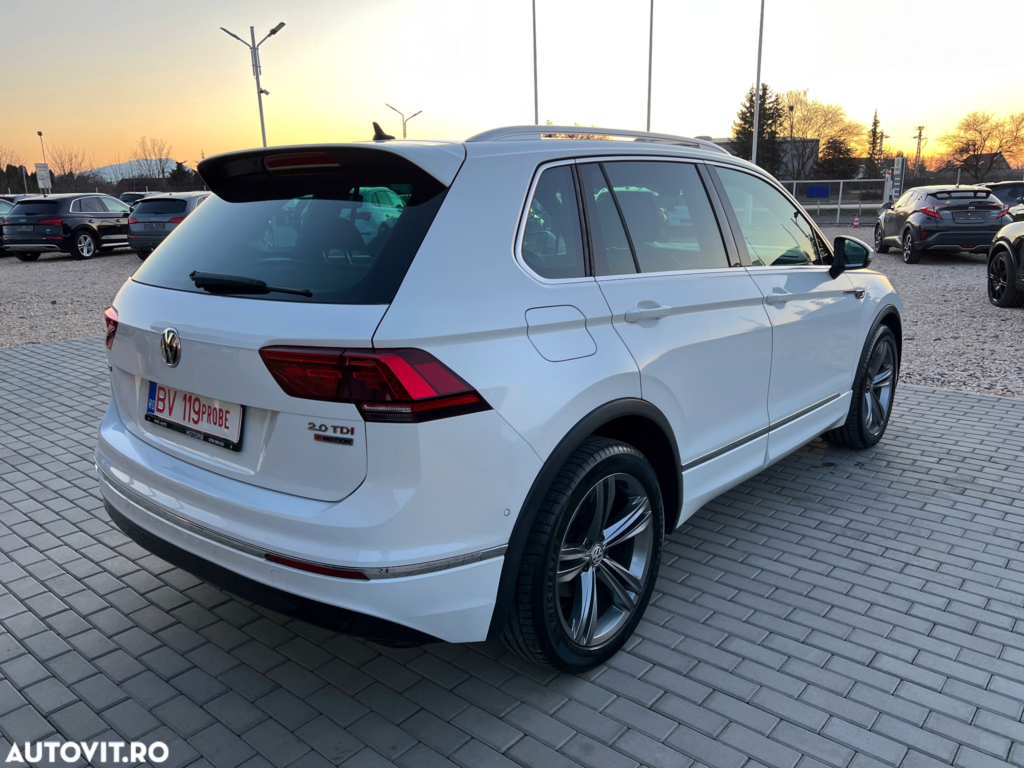 Volkswagen Tiguan 2.0 TDI SCR 4MOTION DSG Highline - 2