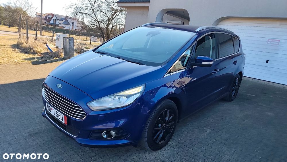 Ford S-Max 2.0 TDCi DPF Champions Edition - 35