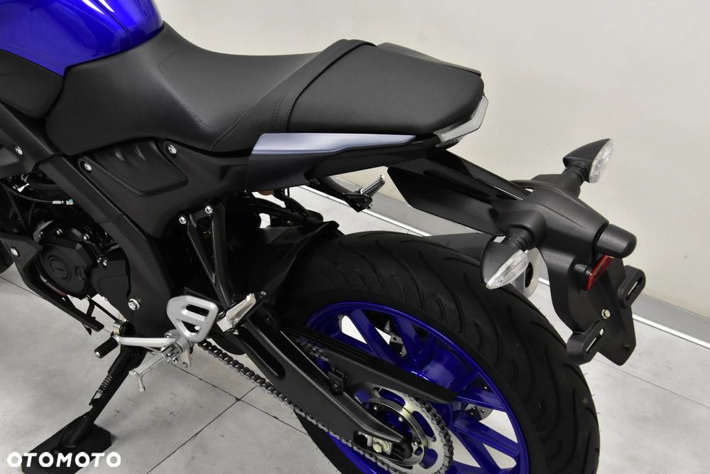 Yamaha MT - 18