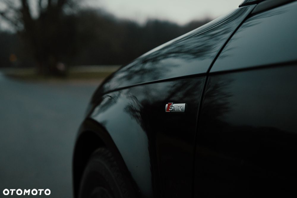 Audi A3 Sportback 1.4 TFSI S line Sportpaket (plus) - 8