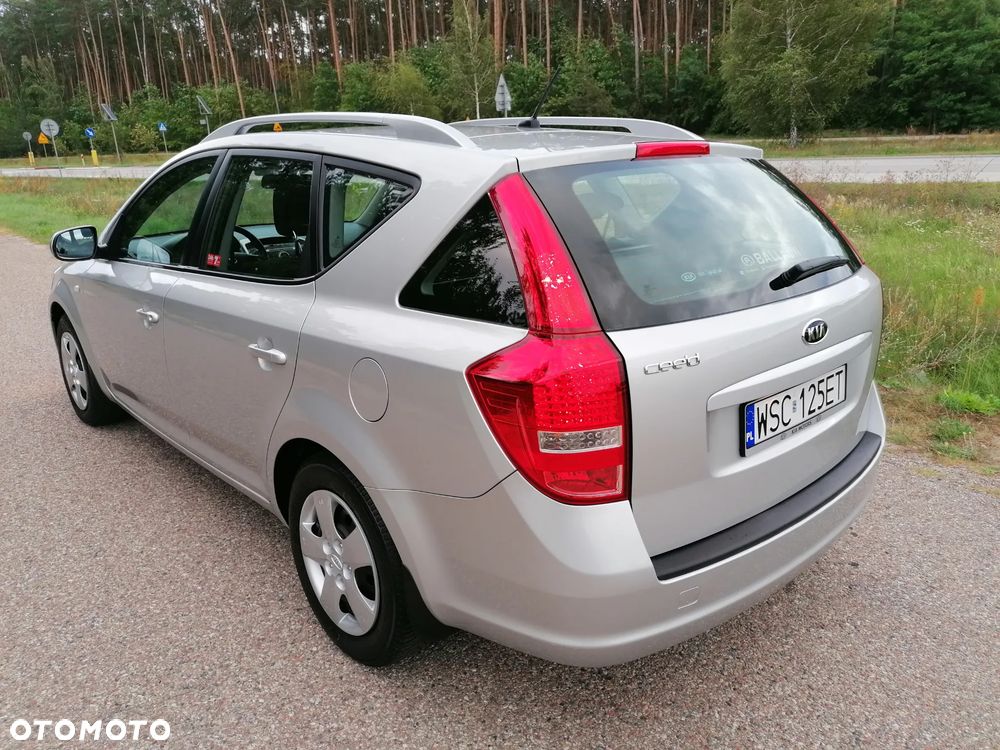 Kia Ceed - 3