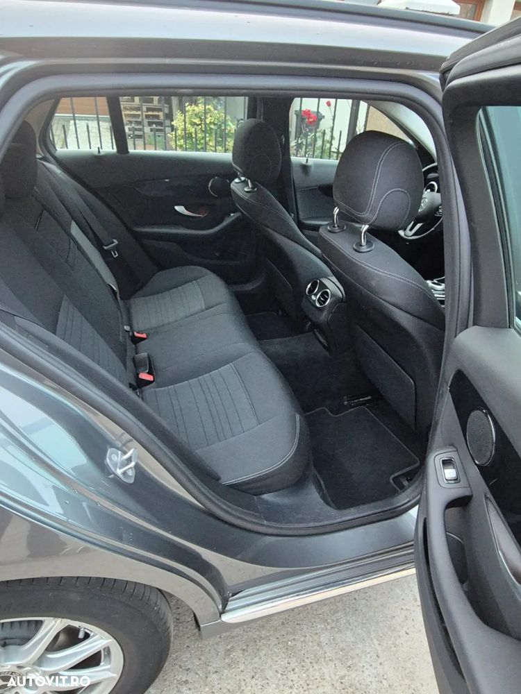 Mercedes-Benz C 180 d T 9G-TRONIC - 10