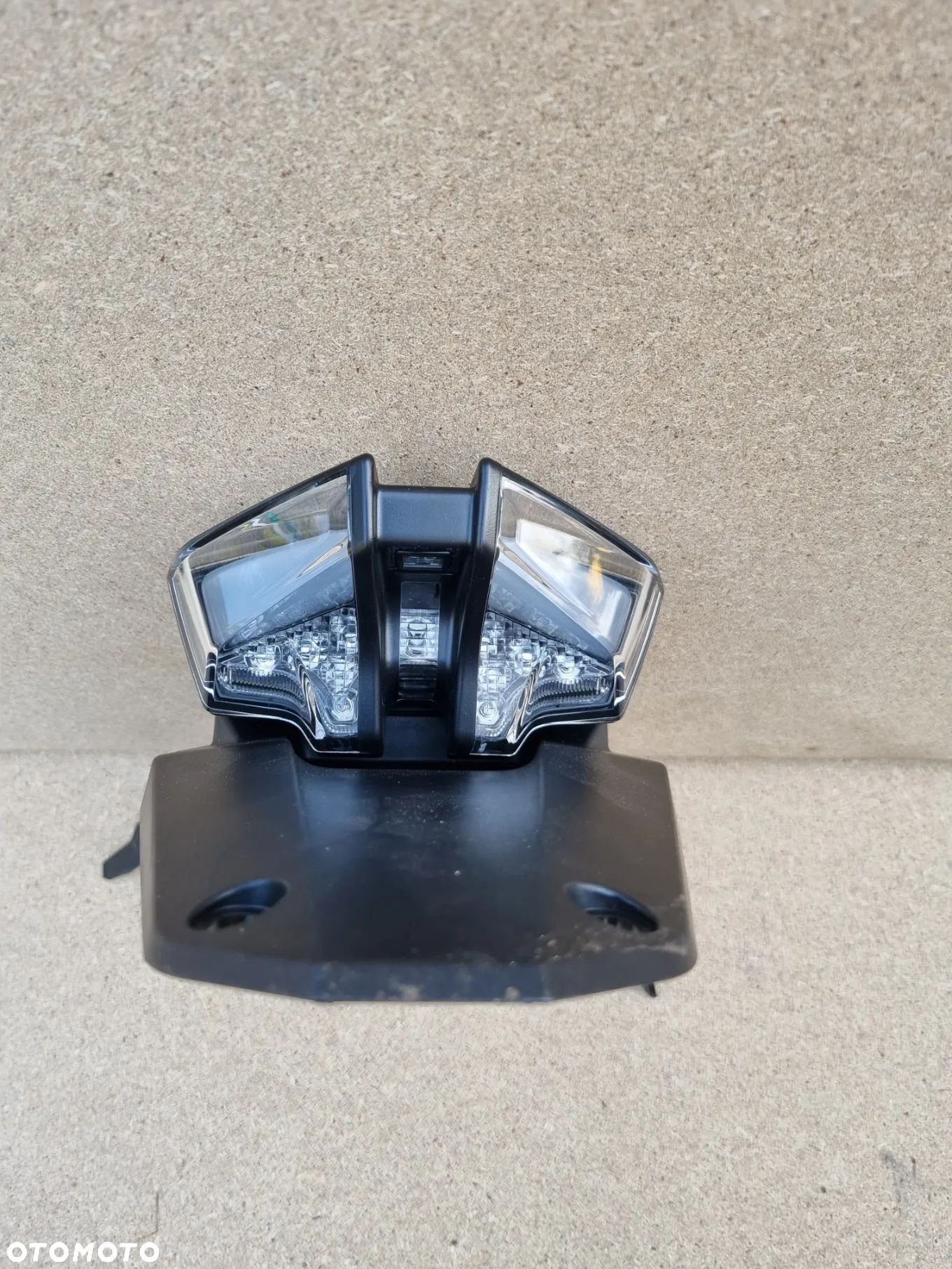 Mocowanie Tablicy Rejestracyjnej Lampa tylna ktm 690 SMC R - 1