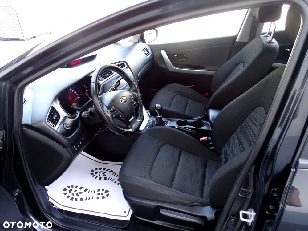 Kia Ceed 1.4 Attract - 11