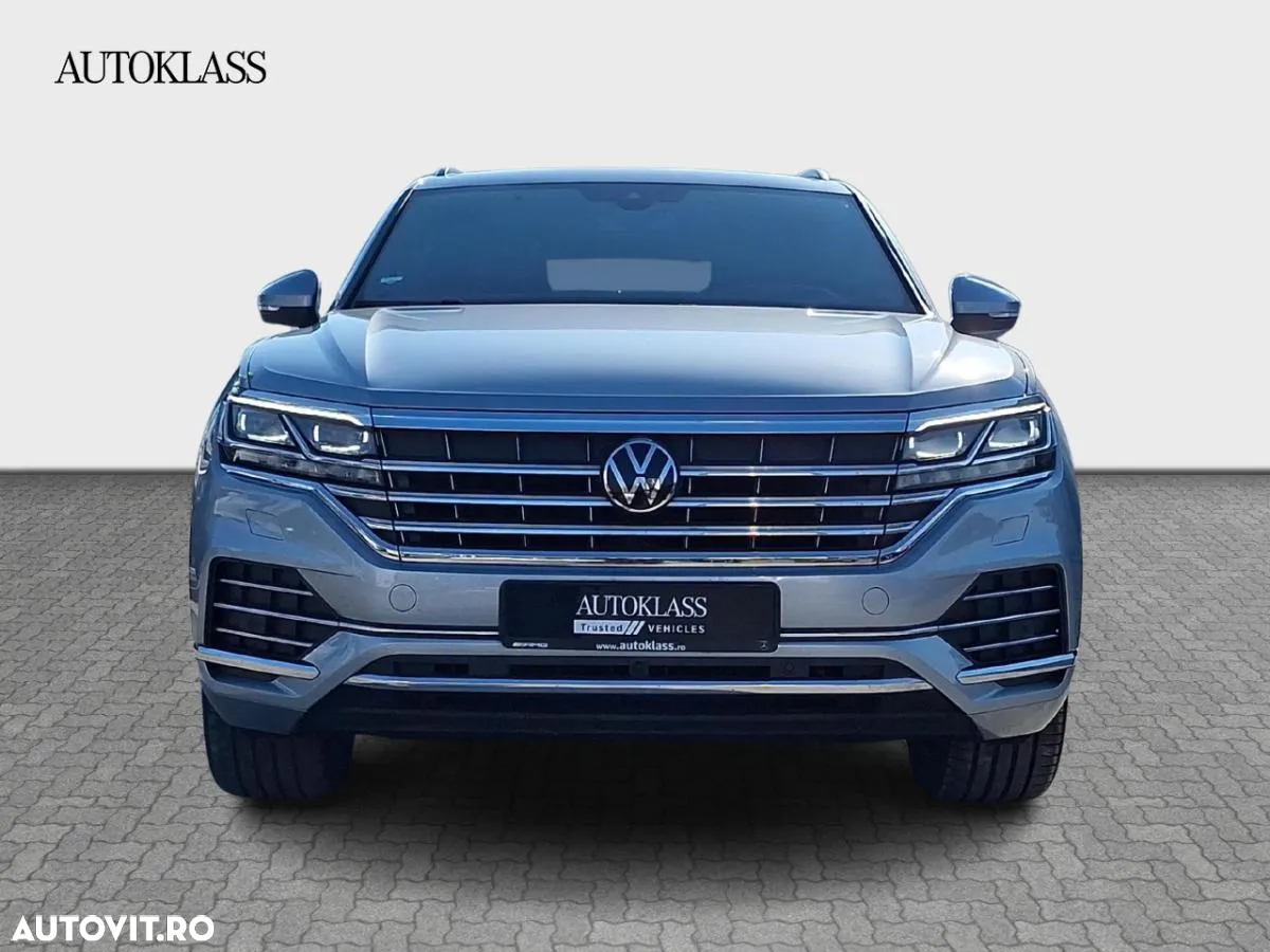 Volkswagen Touareg V6 TDI 4MOTION Elegance - 8