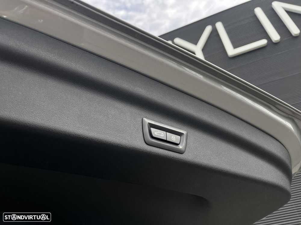 BMW X1 18 d sDrive Pack M Auto - 17