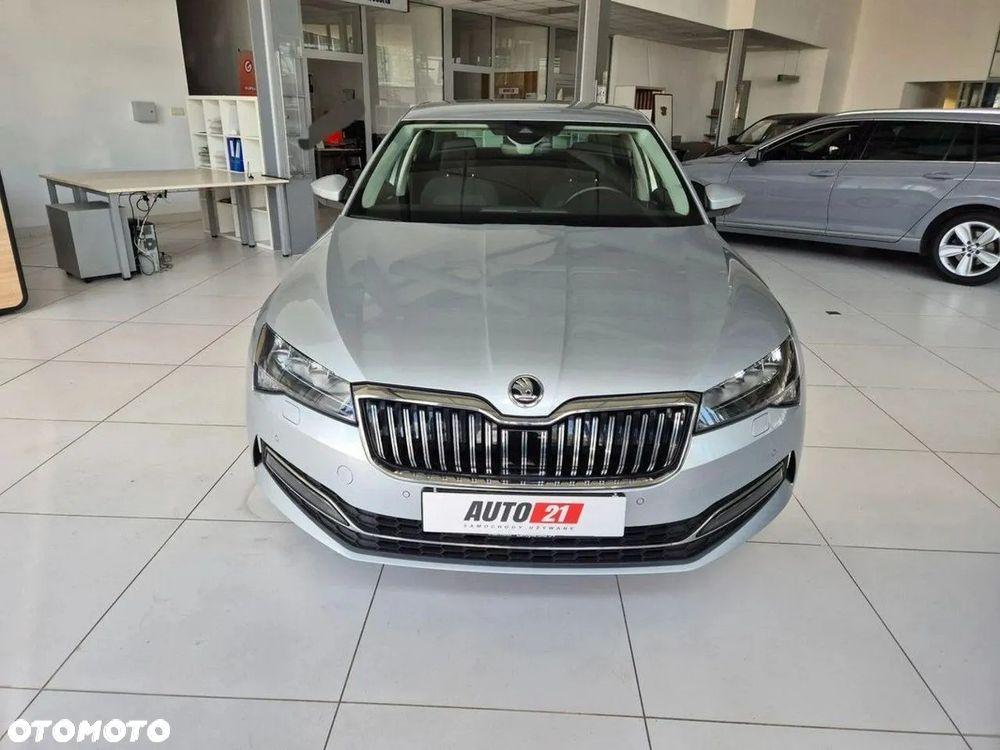 Skoda Superb 2.0 TSI Style DSG - 2