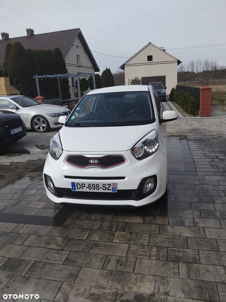 Kia Picanto 1.0 Dream Team Edition - 2