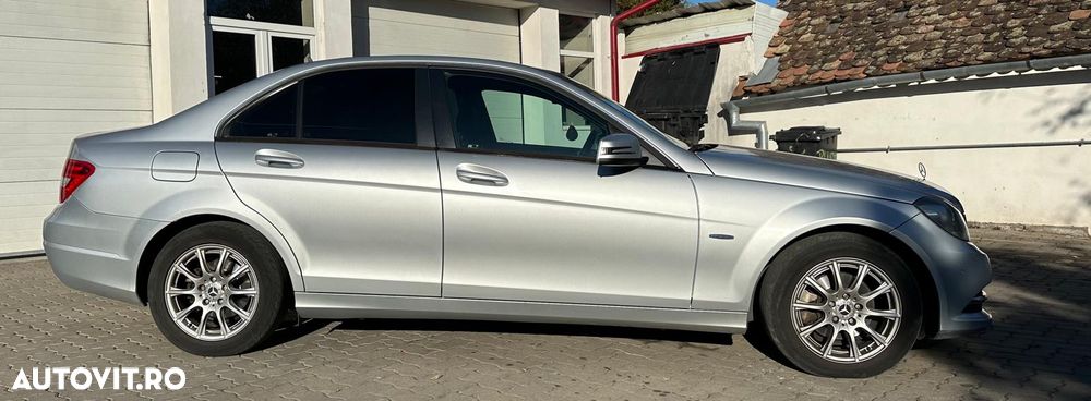 Mercedes-Benz C - 2