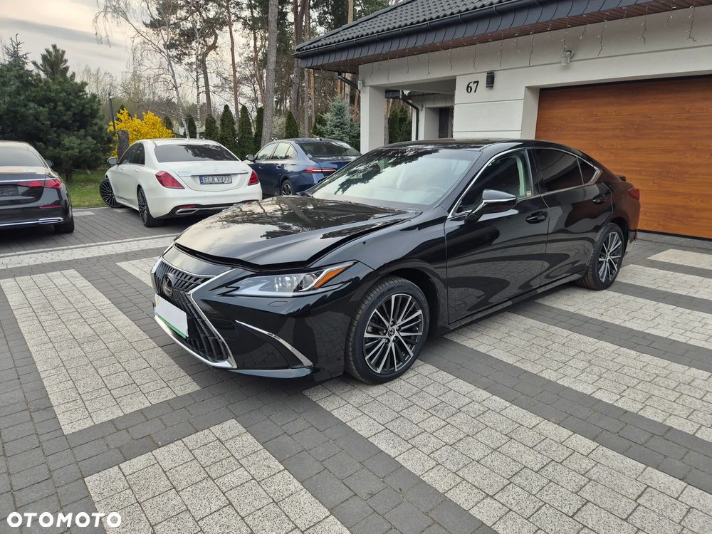 Lexus ES 300h Prestige - 2