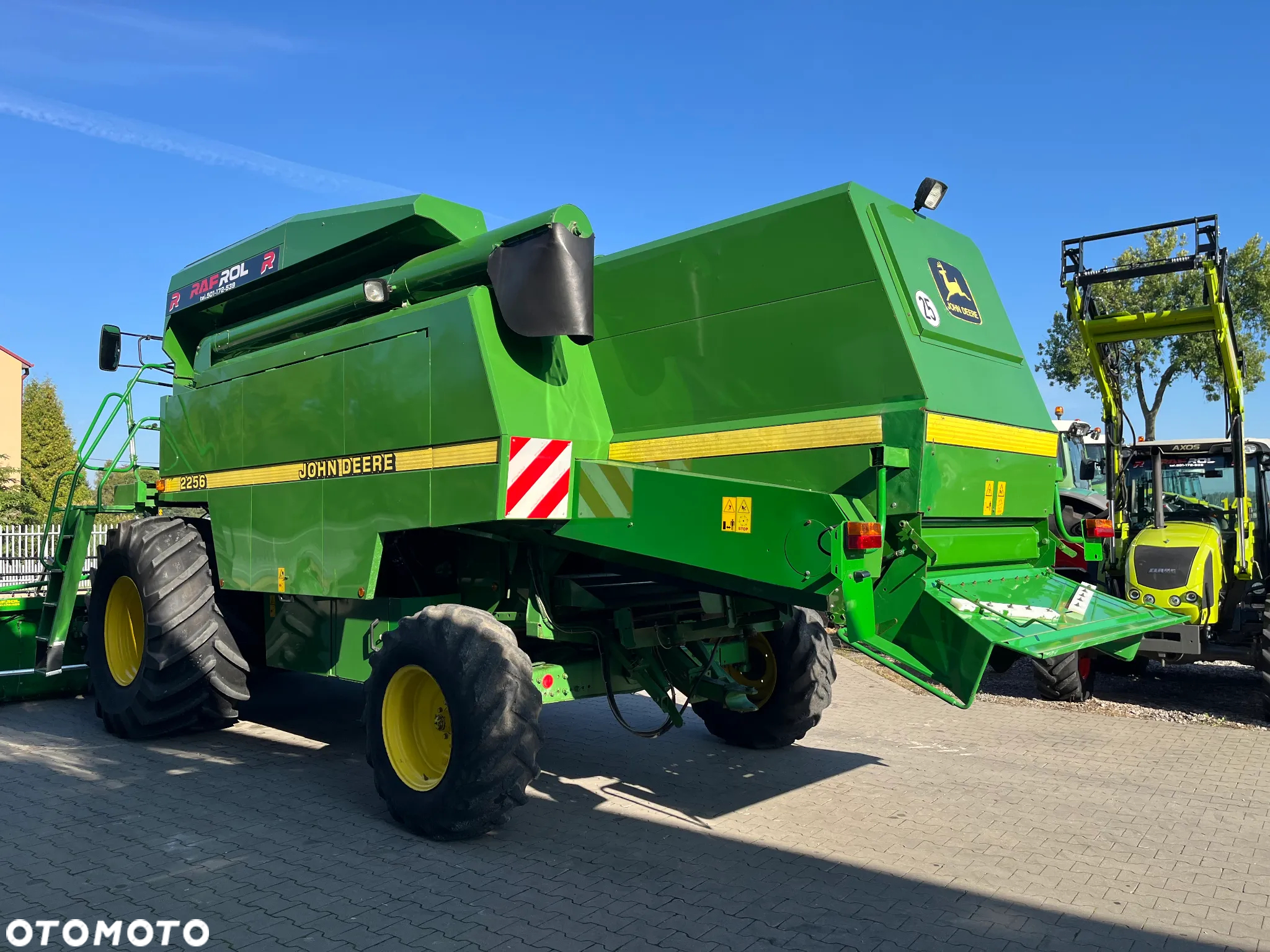 John Deere 2256 - 5