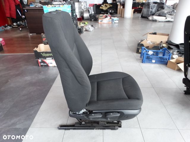 BMW 3 E90 E91 Fotel Pasażera Prawy Przód  Ładny Przedlift Czarny Materiał  Welur  316i 318i 320i 323i 325i 328i 330i 335i 316d 318d 320d 325d 330d 335d - 6