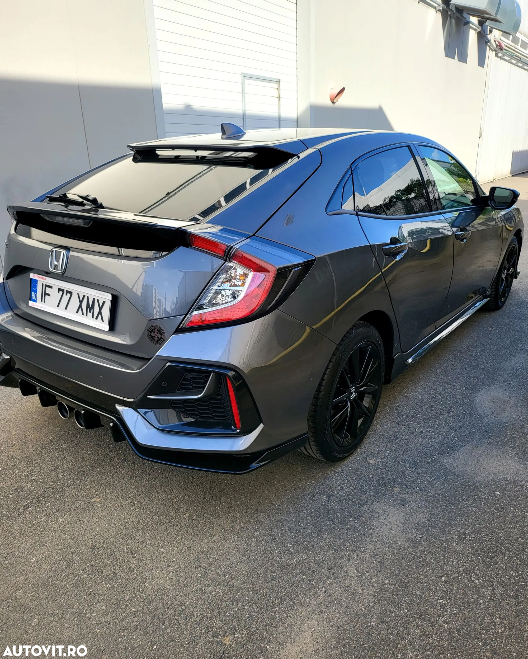 Honda Civic 1.5 VTEC Turbo CVT Sport Plus - 3