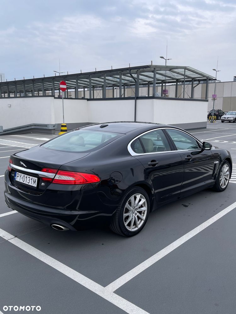 Jaguar XF 3.0 V6 D S Luxury - 6