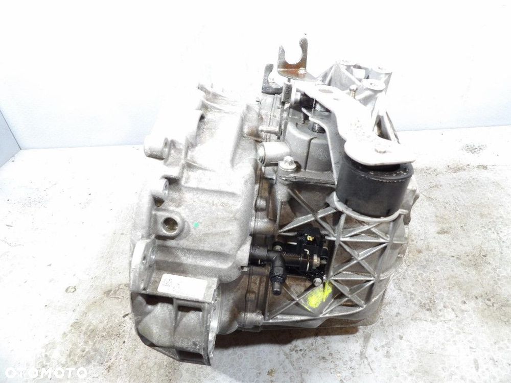 MERCEDES A180 W176 1.6CGI SKRZYNIA BIEGÓW MANUALNA 2463601200 - 5