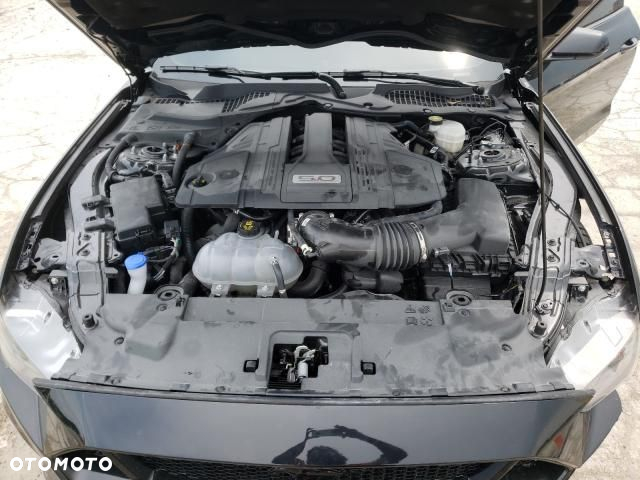 Ford Mustang - 9
