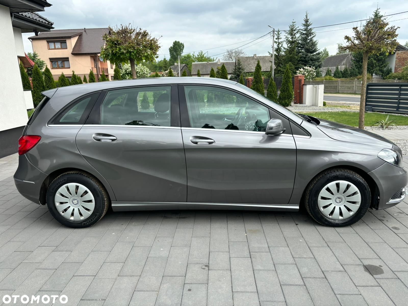Mercedes-Benz Klasa B 180 (CDI) d - 4