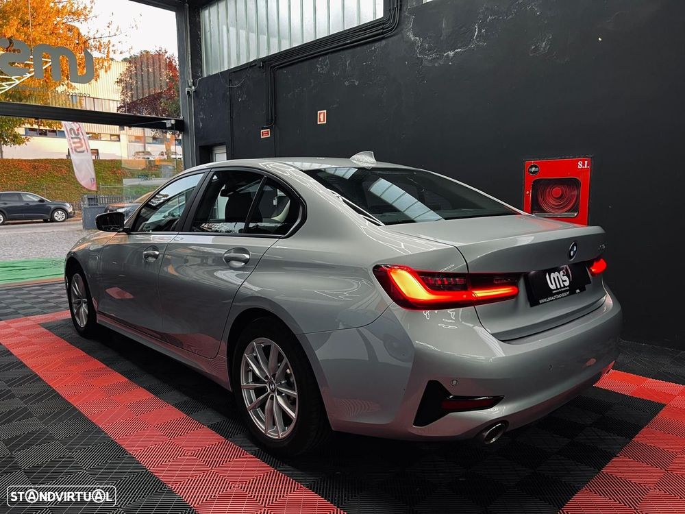 BMW 330 e Corporate Edition Auto - 12