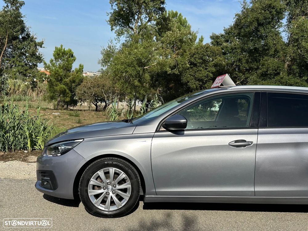 Peugeot 308 SW 1.5 BlueHDi Style - 2