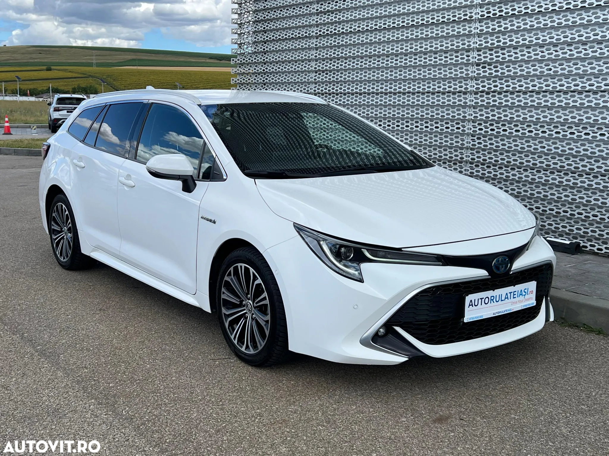 Toyota Corolla 1.8 HSD TS Exclusive Plus tapiterie Gri - 2