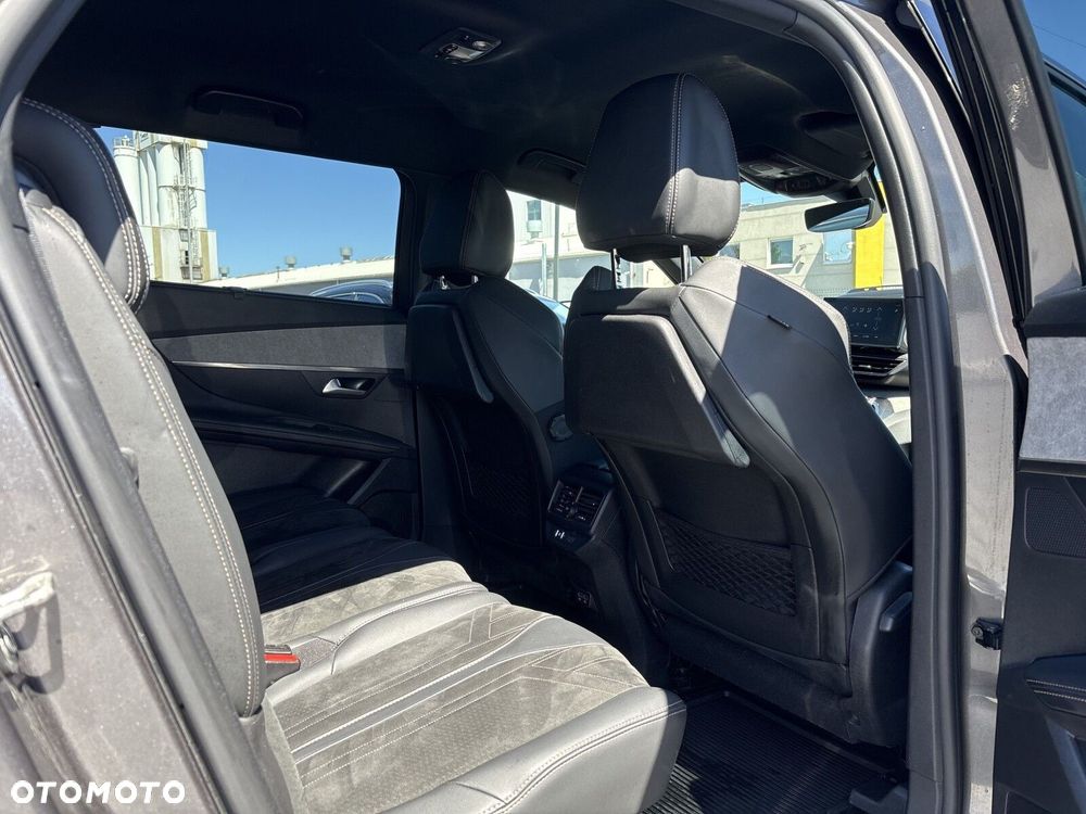 Peugeot 5008 1.6 PureTech GT S&S EAT8 - 32