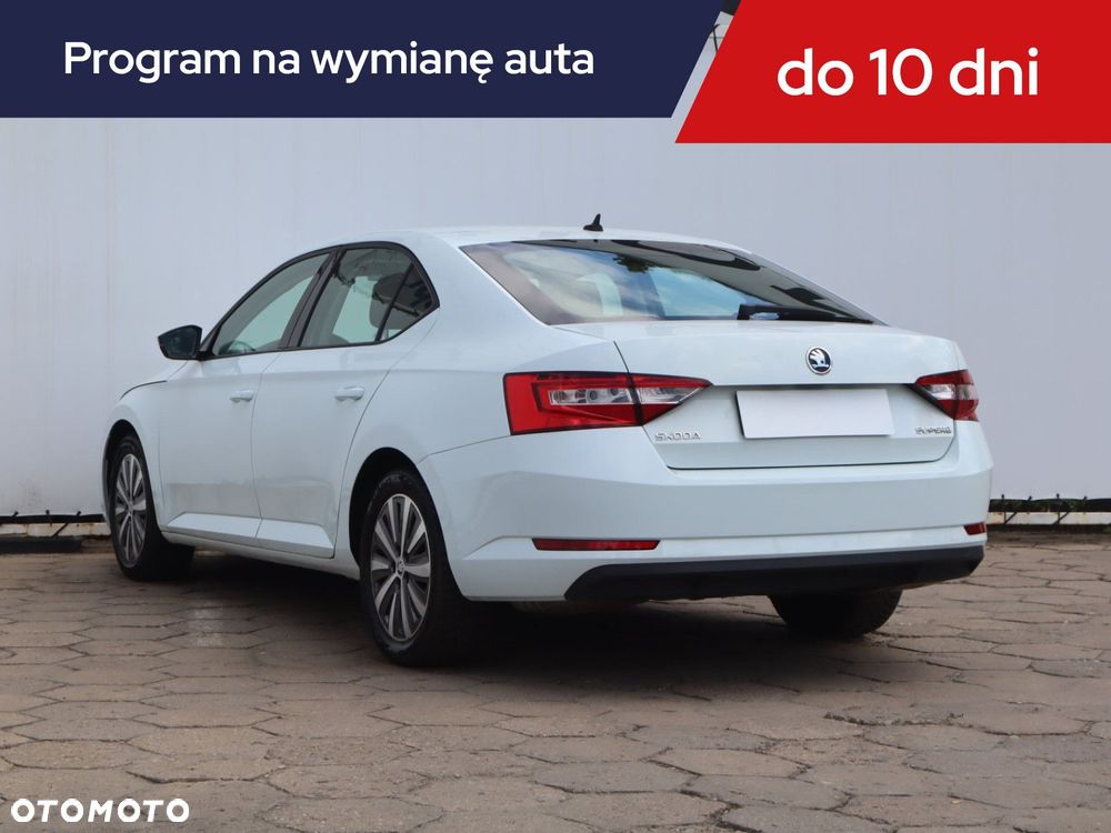 Skoda Superb - 6