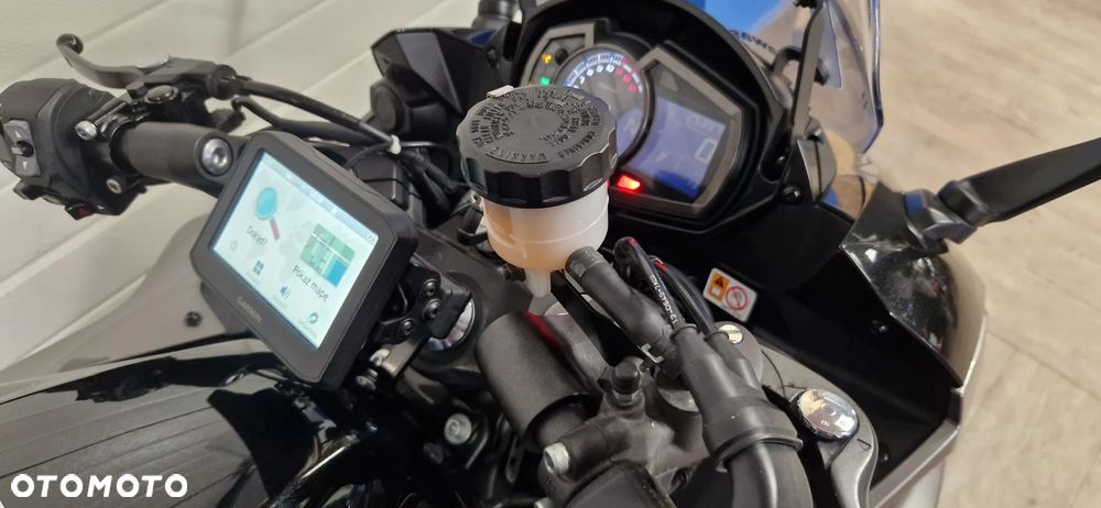 Kawasaki Ninja 1000 SX - 22