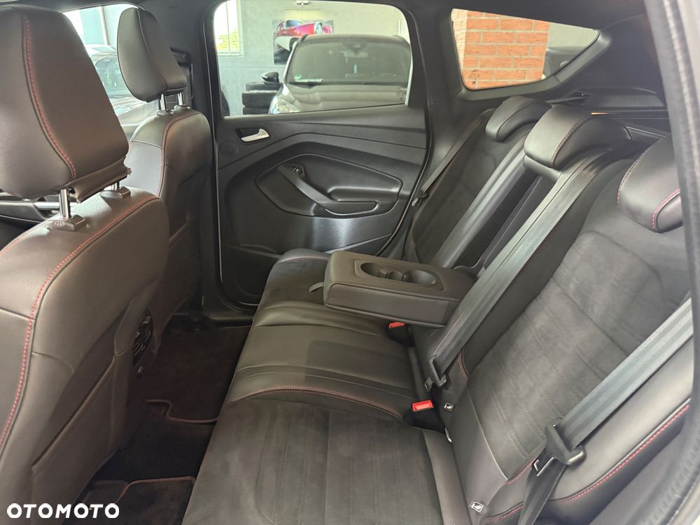 Ford Kuga 2.0 TDCi 4x4 ST-Line - 17