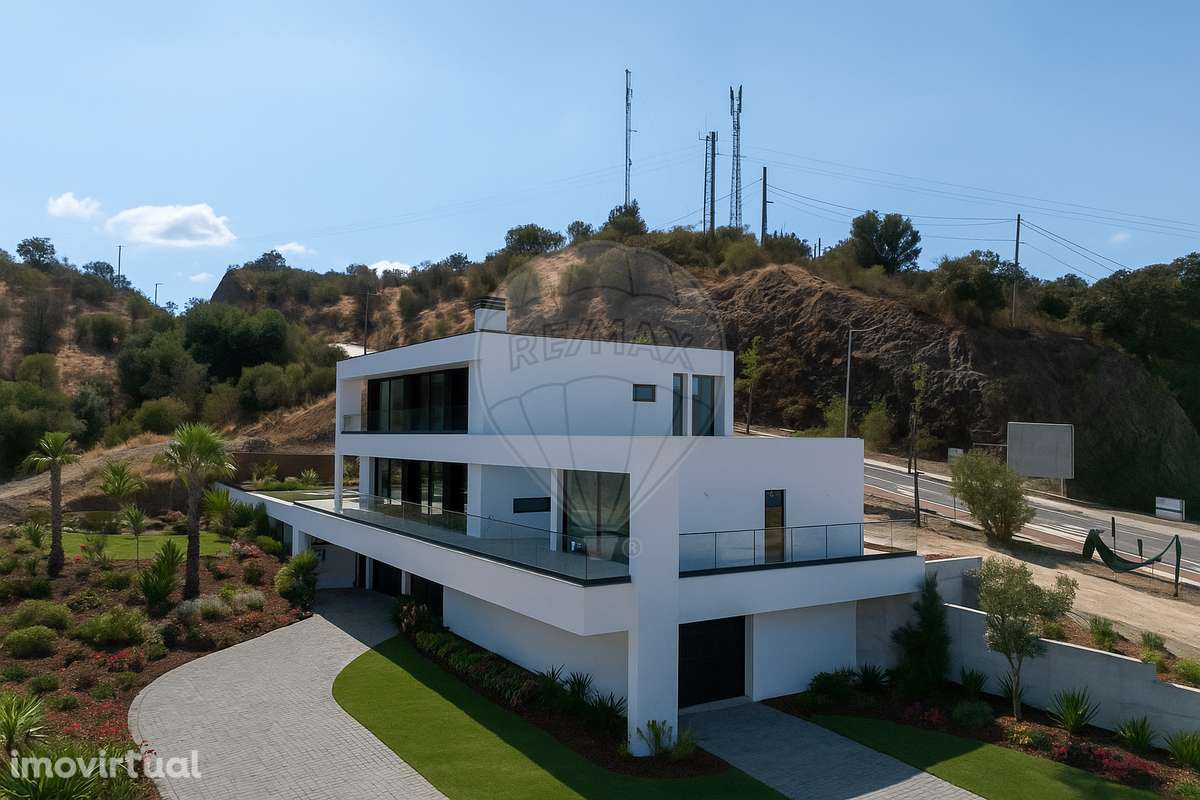 Moradia T4 para venda - Grande imagem: 3/49