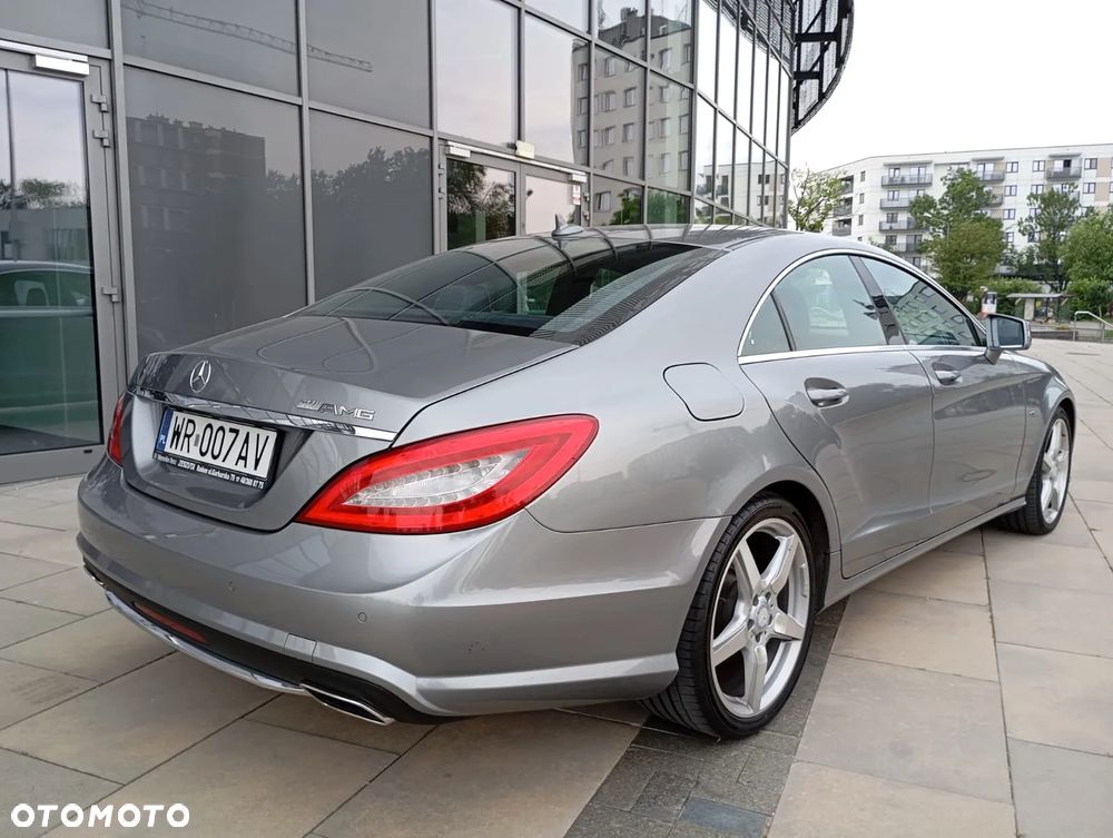 Mercedes-Benz CLS - 4