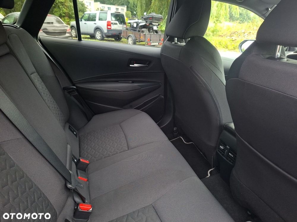Toyota Corolla 2.0 Hybrid Comfort - 10